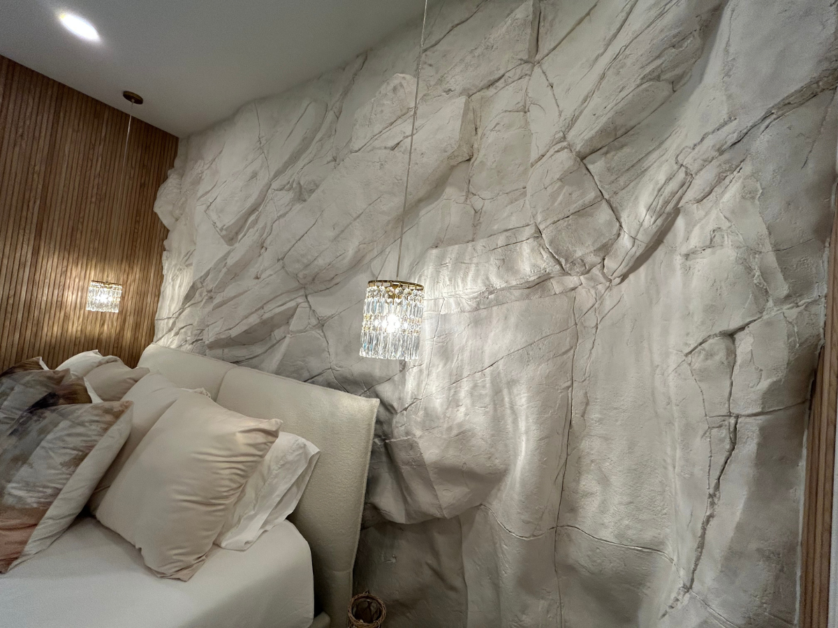 Andes Rock Wall Panel 20' x 10' - Image 3